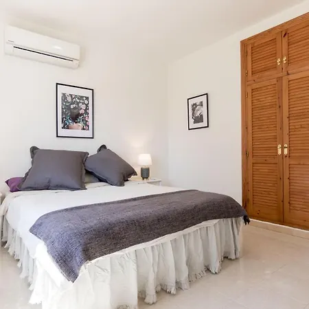 Charming One-floor With Private Pool In Balcones *