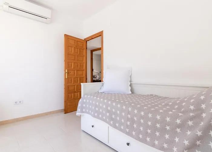 Charming One-floor With Private Pool In Balcones 托雷维耶哈