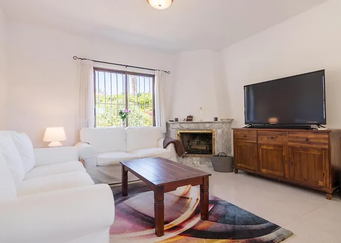 Charming One-floor With Private Pool In Balcones 托雷维耶哈