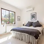 Charming One-floor With Private Pool In Balcones